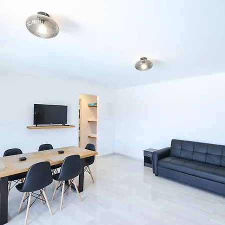 Villa The George With Private Pool, Close To - Chora *