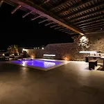 The George With Private Pool, Close To - Chora Mykonos Town