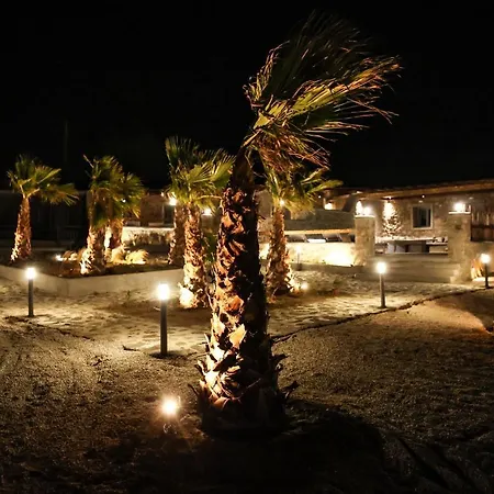 Villa The George With Private Pool, & With Jacuzzi, Close To - Chora *