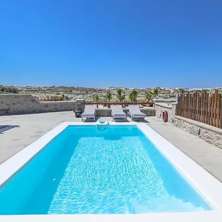Villa The George With Private Pool, & With Jacuzzi, Close To - Chora *
