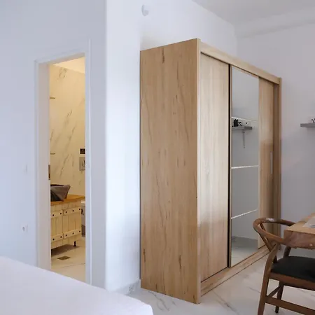 The George With Private Pool, Close To - Chora Mykonos Town