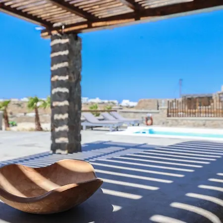ヴィラ The George With Private Pool, Close To - Chora *